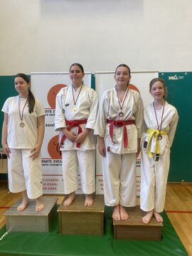 Alina Besek 3. mesto v katah